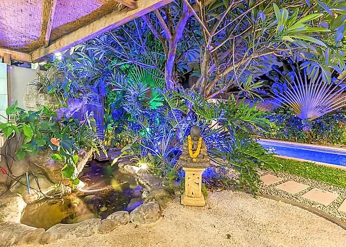 Private 3 Bedrooms Enclosed With Pool Seminyak (Bali)