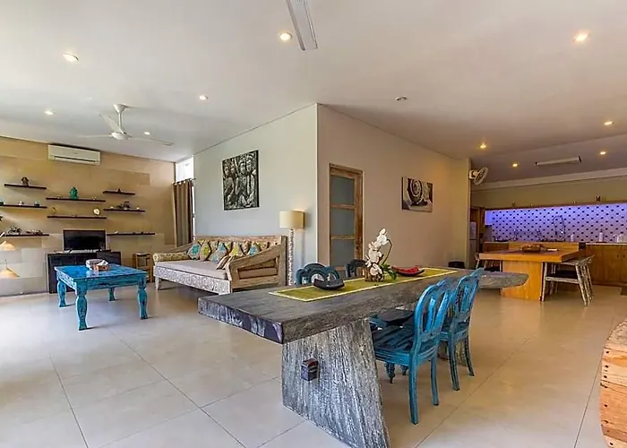 Villa Private 3 Bedrooms Enclosed With Pool *